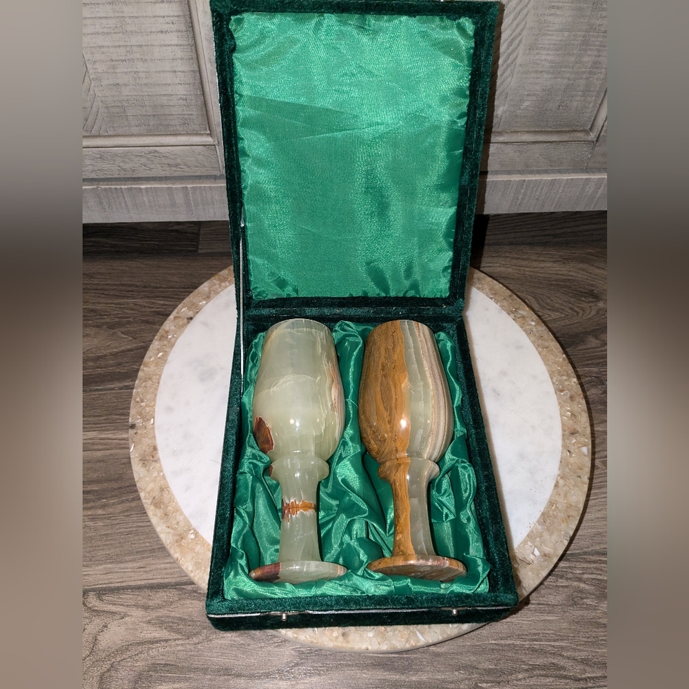 2 Genuine Stone Real Solid Onyx Chalices Cups Heavy in the case 8"T x 2.25" W